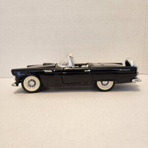 Revell 1956 Black Ford Thunderbird Convertible 1/18 scale Diecast Model Car